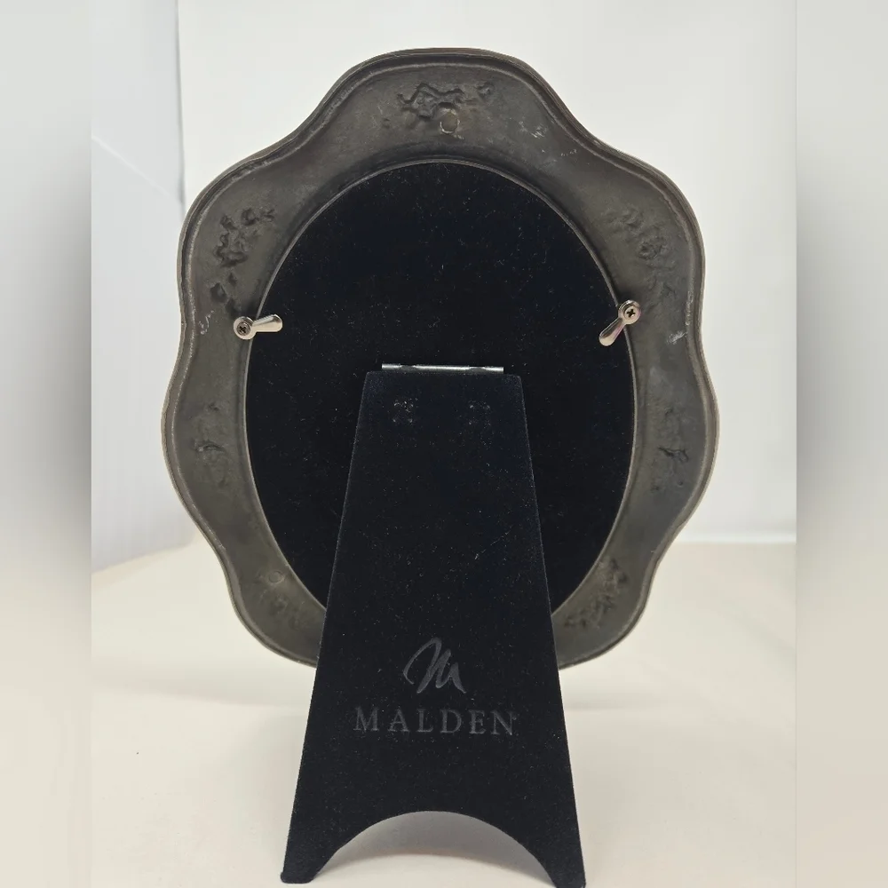 Malden Photo Frames Oval Beautiful Gray Pewter With Roses Flowers-Leaves Family